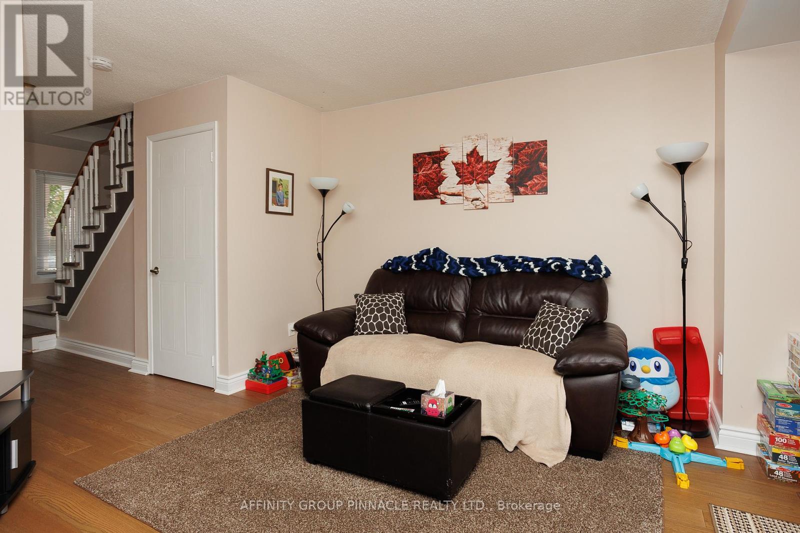 26 Flavelle Crescent, Kawartha Lakes (Lindsay), Ontario  K9V 6E3 - Photo 16 - X12224477