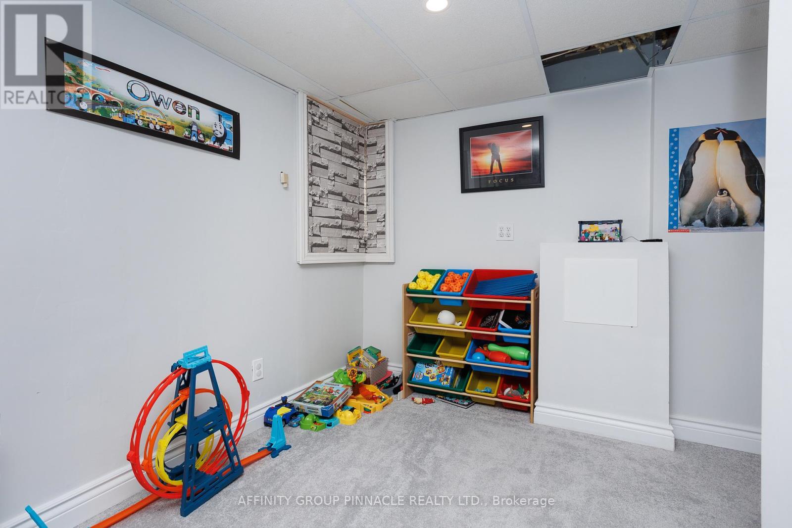 26 Flavelle Crescent, Kawartha Lakes (Lindsay), Ontario  K9V 6E3 - Photo 42 - X12224477