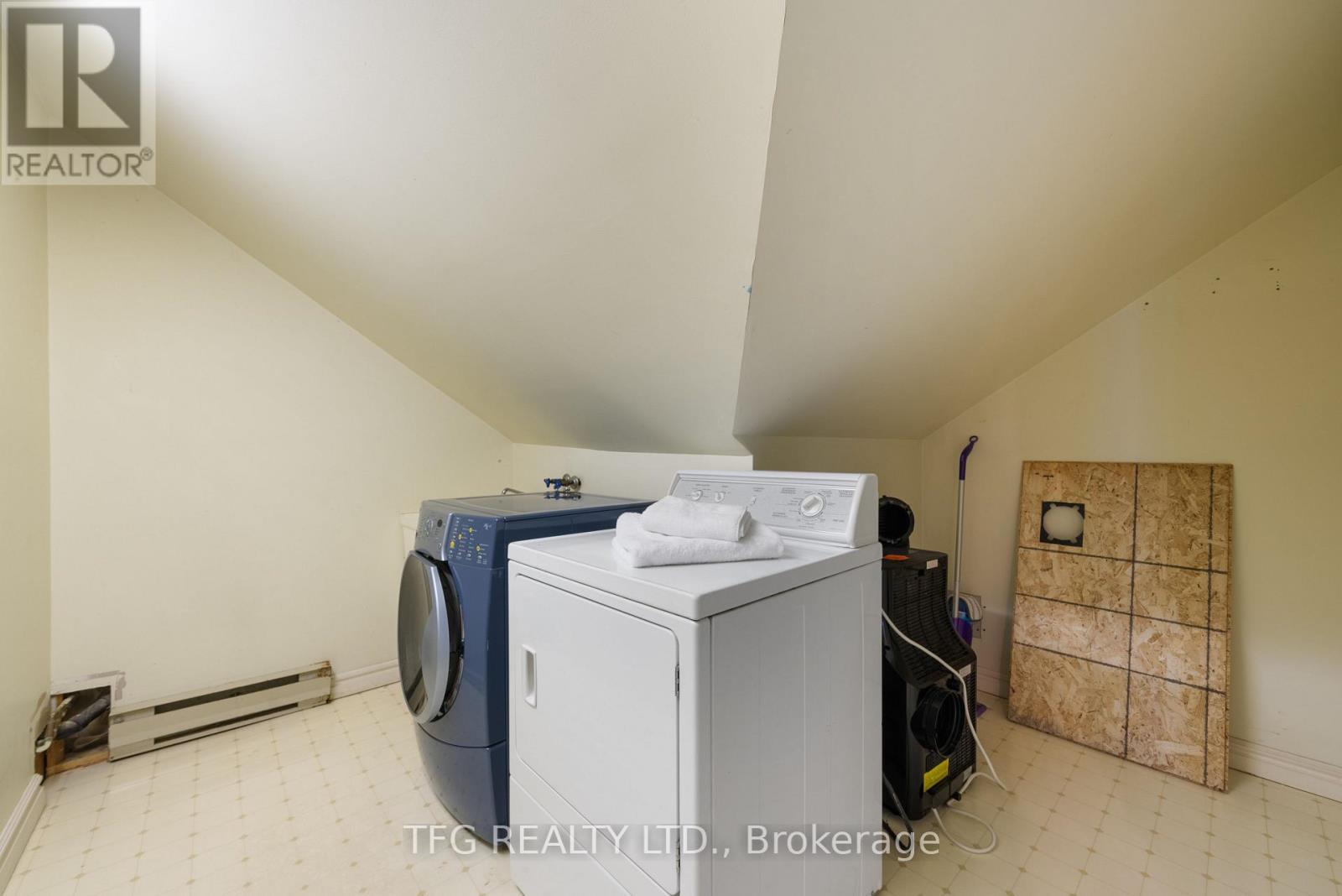41 Grandview Drive, Kawartha Lakes (Emily), Ontario  K0L 2W0 - Photo 31 - X12224965