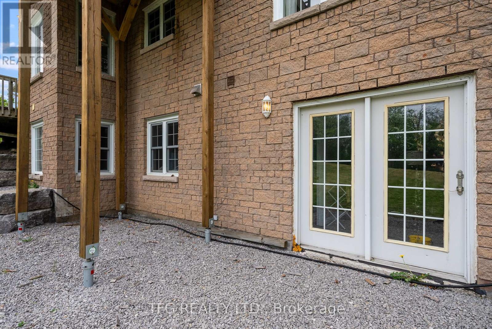 41 Grandview Drive, Kawartha Lakes (Emily), Ontario  K0L 2W0 - Photo 38 - X12224965
