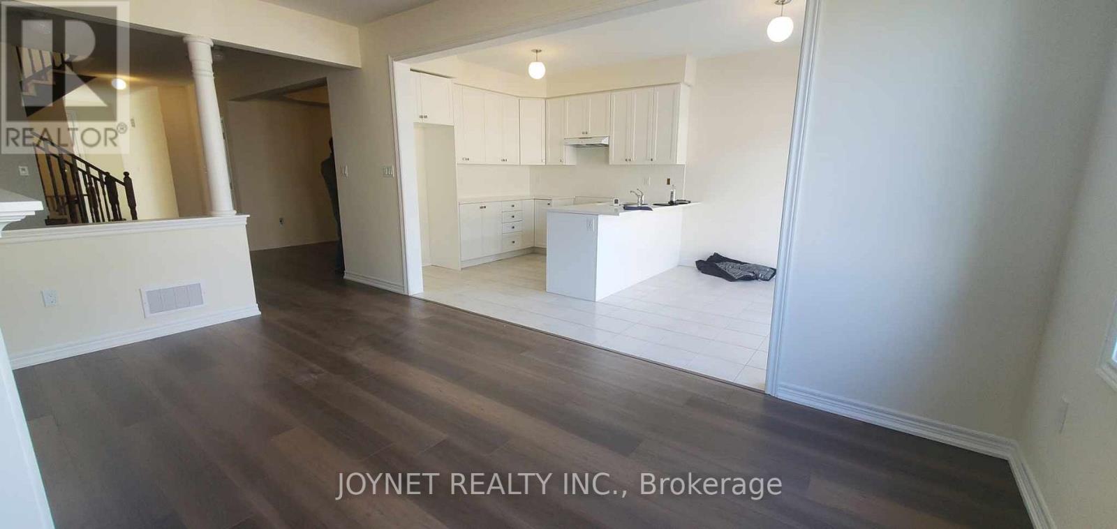 904 Bamford Terrace, Peterborough North (North), Ontario  K9K 0H3 - Photo 2 - X12225012