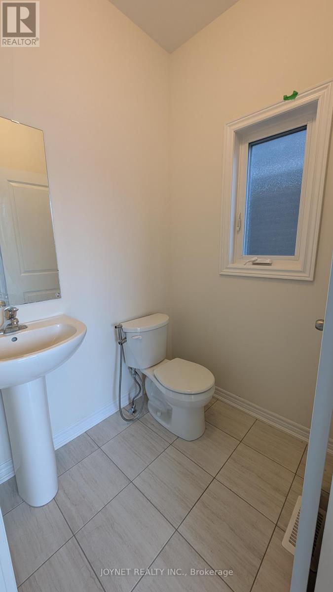 904 Bamford Terrace, Peterborough North (North), Ontario  K9K 0H3 - Photo 7 - X12225012