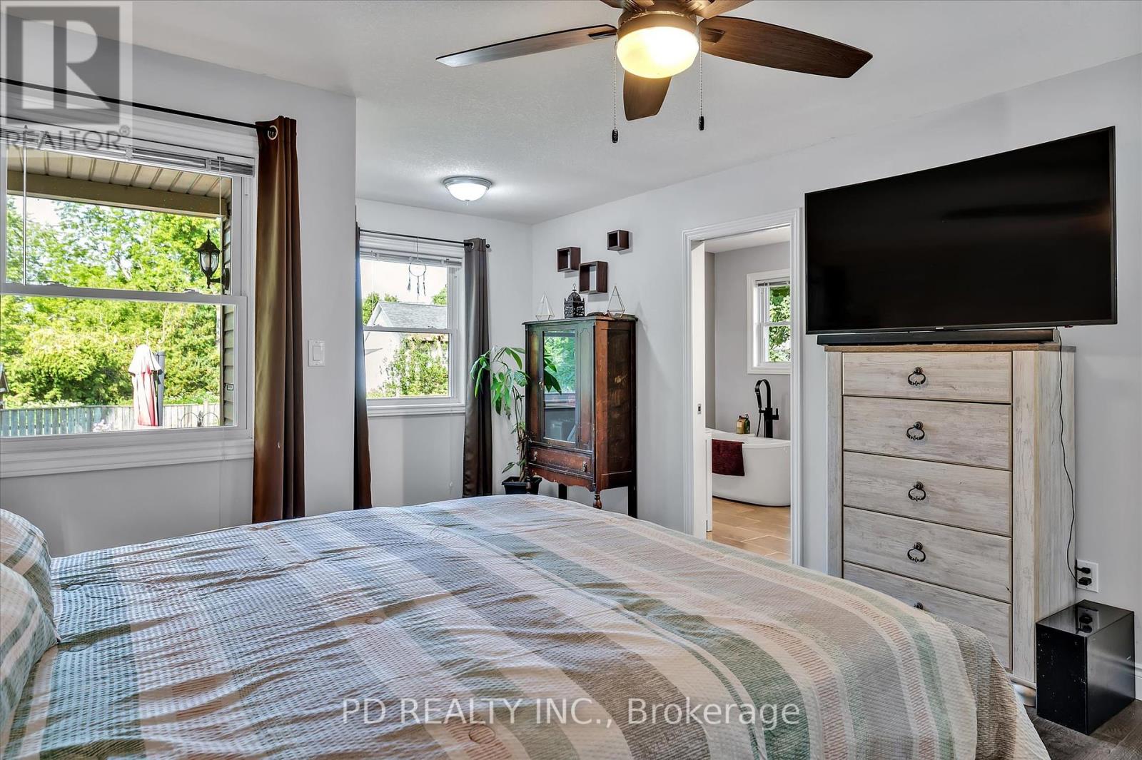 19 George St Street N, Kawartha Lakes (Omemee), Ontario  K0L 2W0 - Photo 32 - X12225389