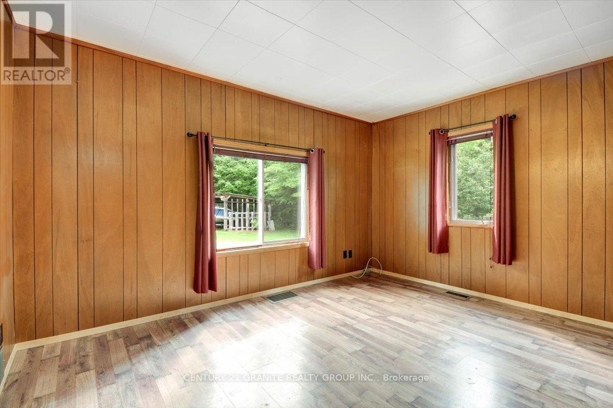 148 Upper Turriff Road, Bancroft (Dungannon Ward), Ontario  K0L 1C0 - Photo 11 - X12225450