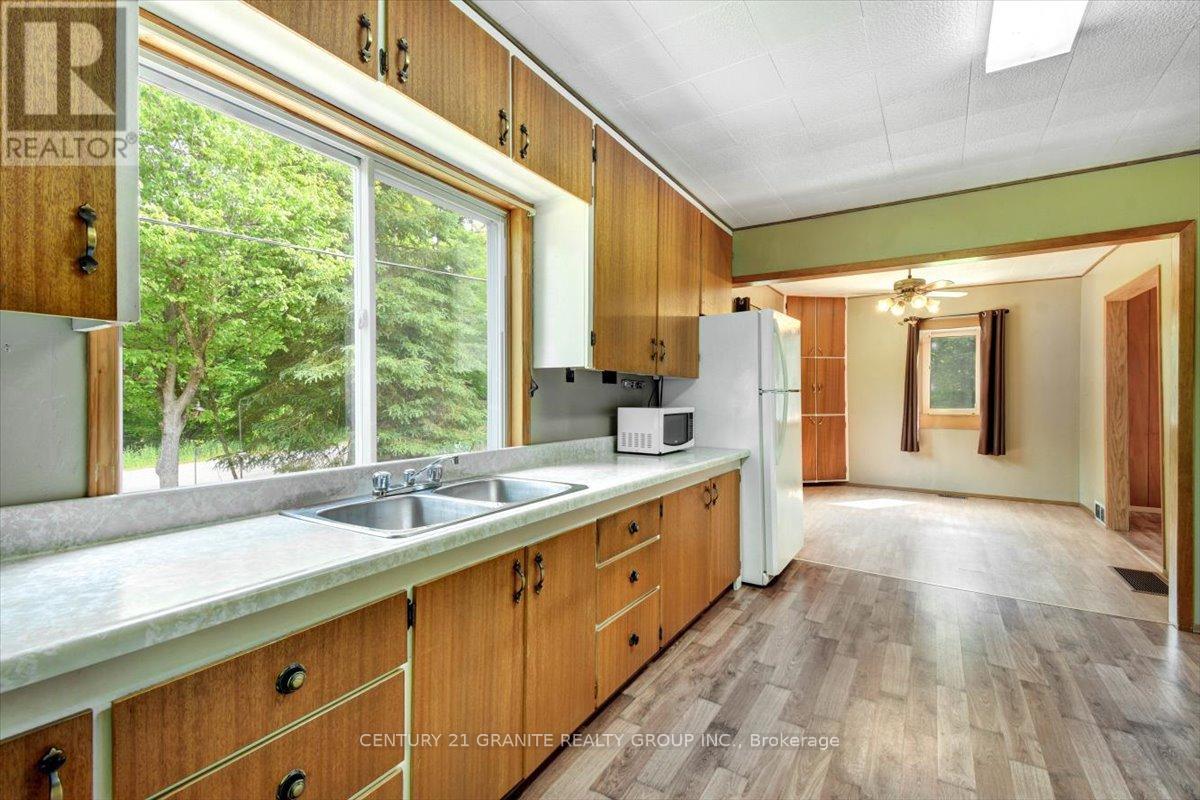 148 Upper Turriff Road, Bancroft (Dungannon Ward), Ontario  K0L 1C0 - Photo 7 - X12225450