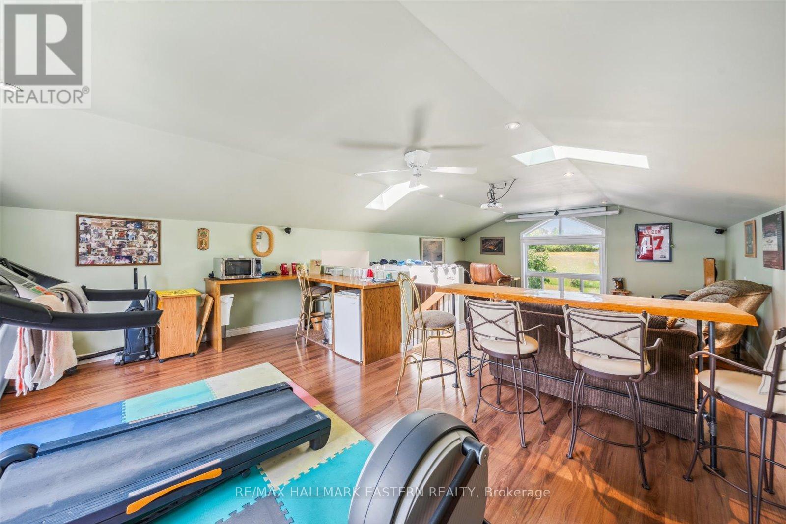 1105 Connaught Drive, Selwyn, Ontario  K0L 1T0 - Photo 37 - X12225460