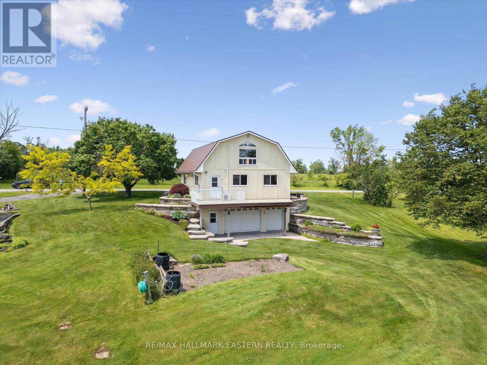1105 Connaught Drive, Selwyn, Ontario  K0L 1T0 - Photo 41 - X12225460