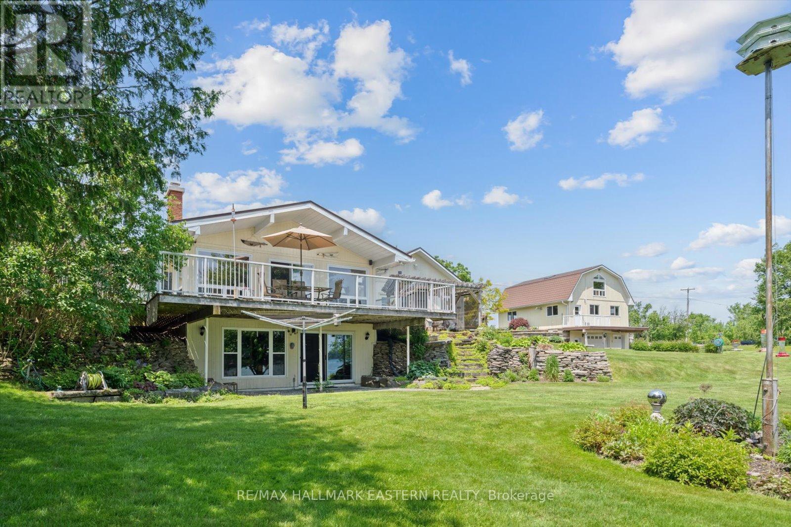 1105 Connaught Drive, Selwyn, Ontario  K0L 1T0 - Photo 43 - X12225460