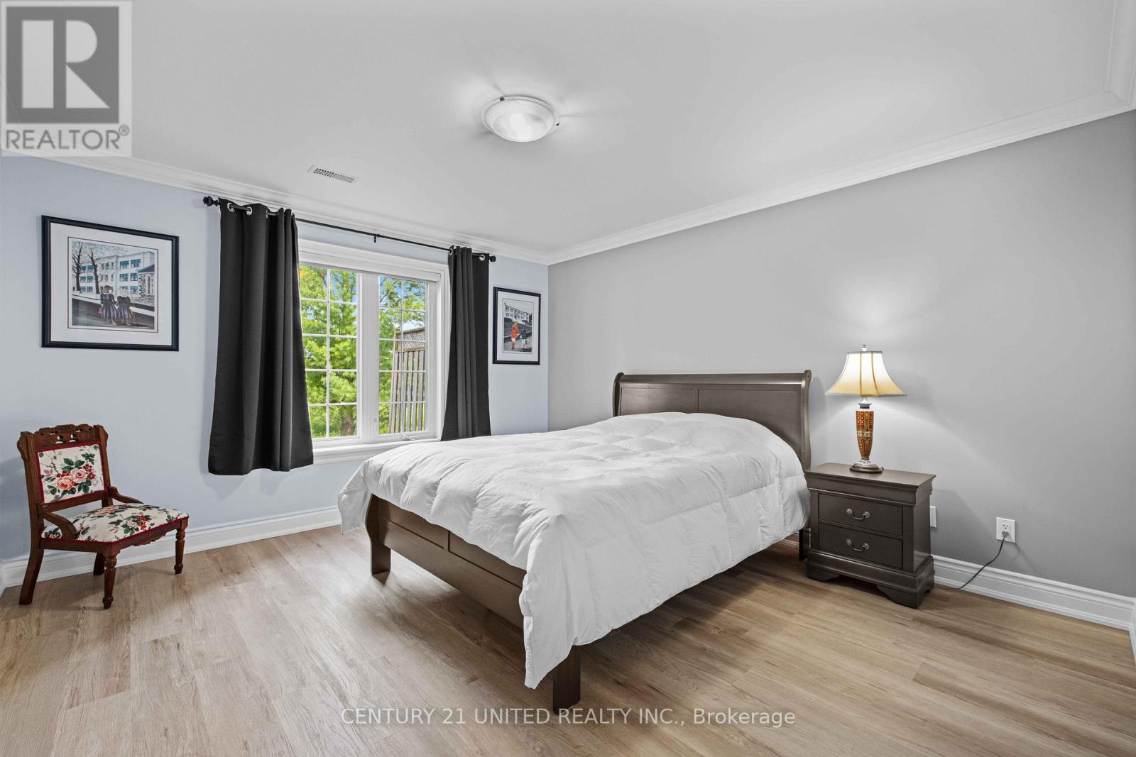 18 - 227 Carnegie Avenue, Peterborough North (University Heights), Ontario  K9L 0B3 - Photo 25 - X12225487