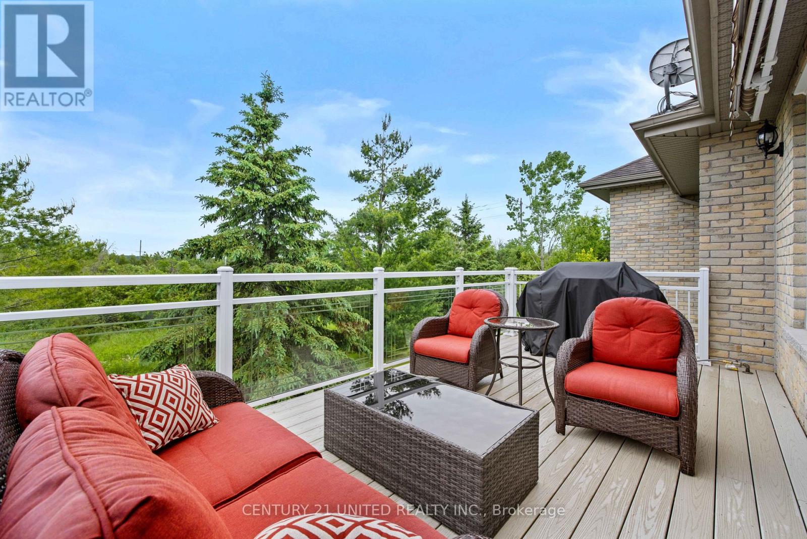 18 - 227 Carnegie Avenue, Peterborough North (University Heights), Ontario  K9L 0B3 - Photo 39 - X12225487