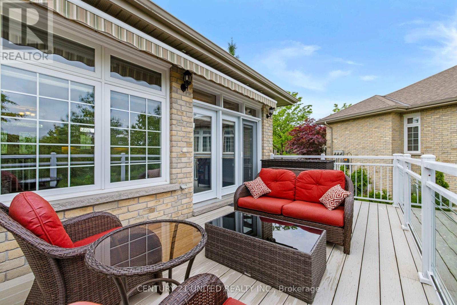 18 - 227 Carnegie Avenue, Peterborough North (University Heights), Ontario  K9L 0B3 - Photo 41 - X12225487