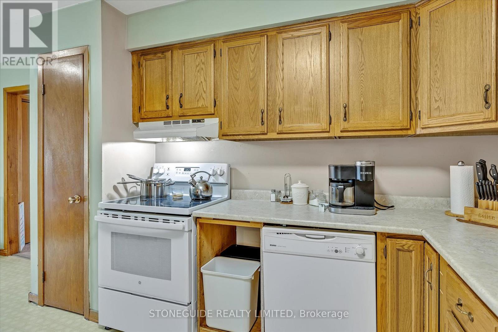 2180 Easthill Drive, Peterborough East (South), Ontario  K9L 1X3 - Photo 9 - X12225866