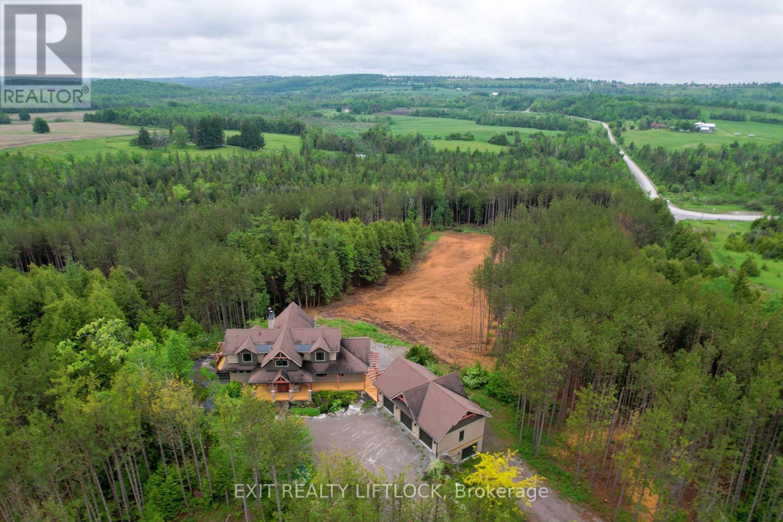 758 Lifford Road, Kawartha Lakes (Manvers), Ontario  L0A 1A0 - Photo 2 - X12226007