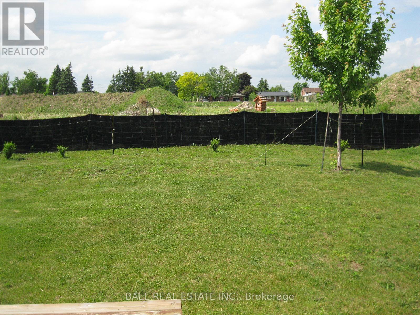 18 Lords Drive, Trent Hills (Hastings), Ontario  K0L 1Y0 - Photo 24 - X12226141