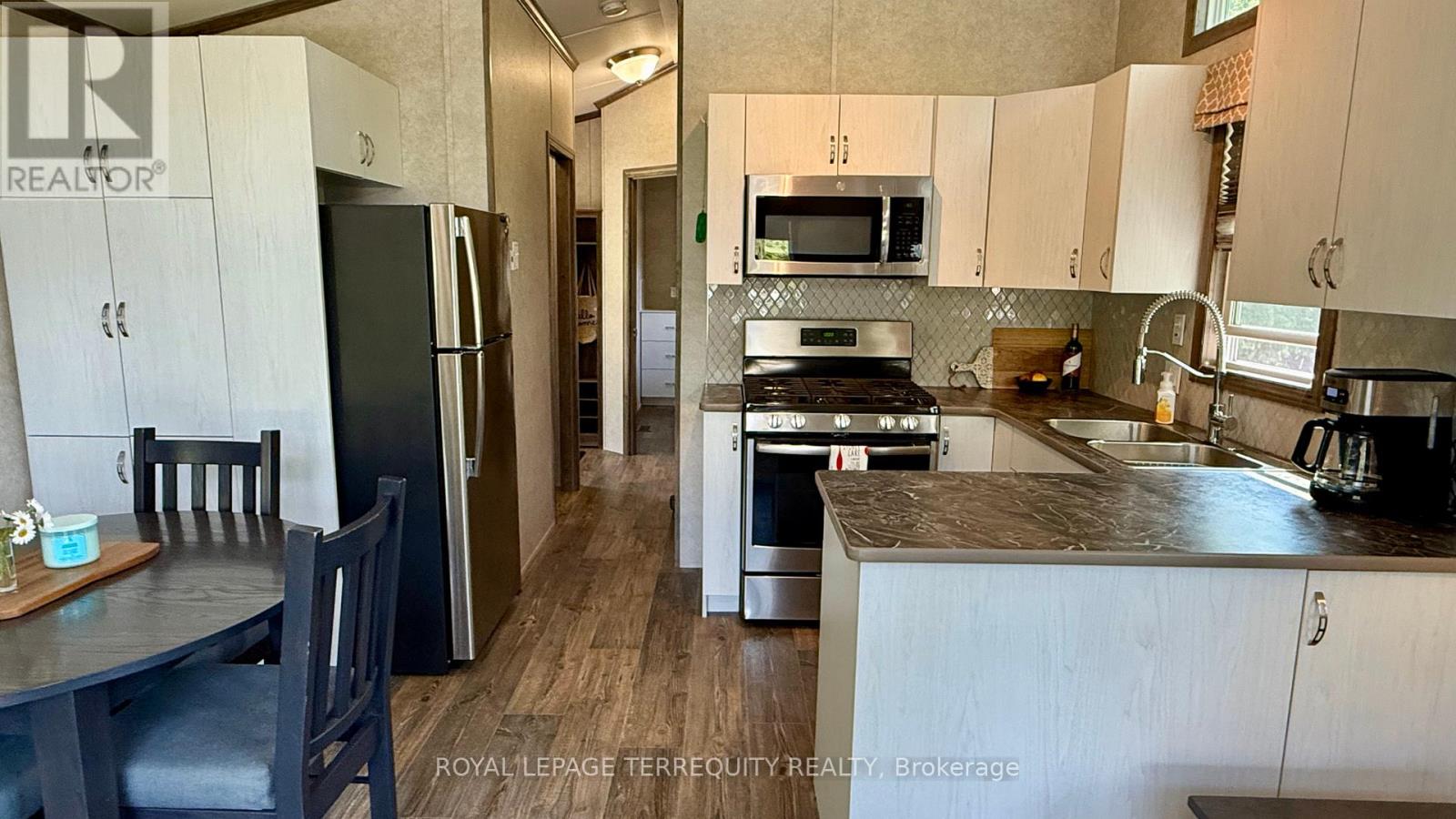 341 Butternut Road, Selwyn, Ontario  K0L 2H0 - Photo 13 - X12225973