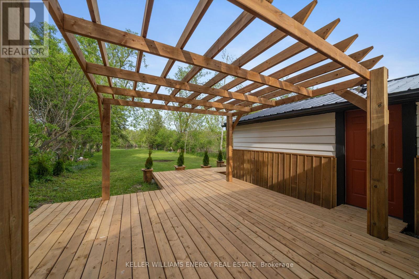 24 Water Street, Kawartha Lakes (Lindsay), Ontario  K9V 2C8 - Photo 35 - X12226282