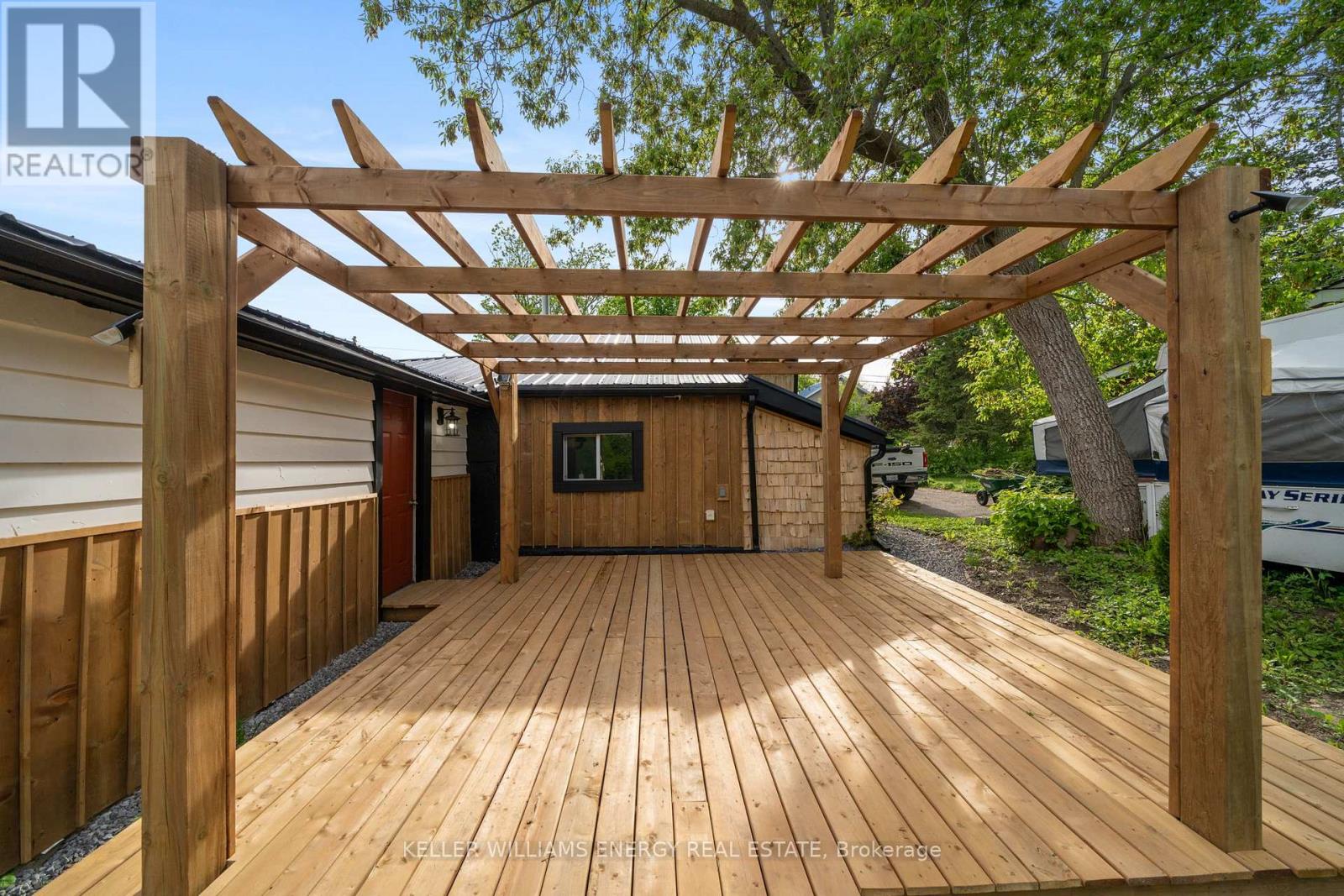 24 Water Street, Kawartha Lakes (Lindsay), Ontario  K9V 2C8 - Photo 39 - X12226282