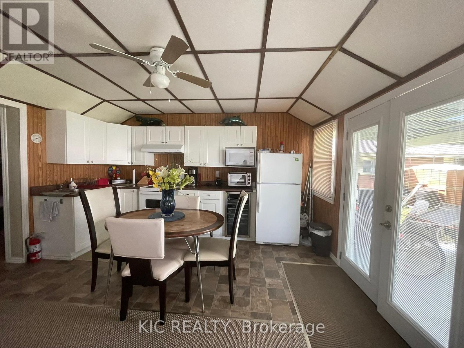 22  #15 Lake Road, Trent Hills, Ontario  K0L 1L0 - Photo 10 - X12226285
