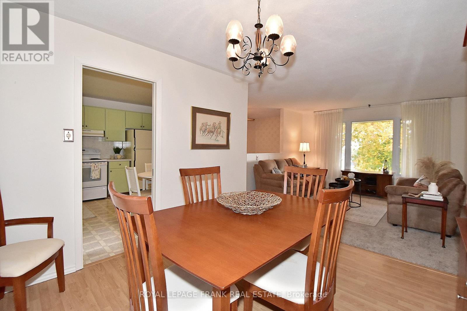 1538 Cherryhill Road, Peterborough West (Central), Ontario  K9K 1A8 - Photo 10 - X12226450