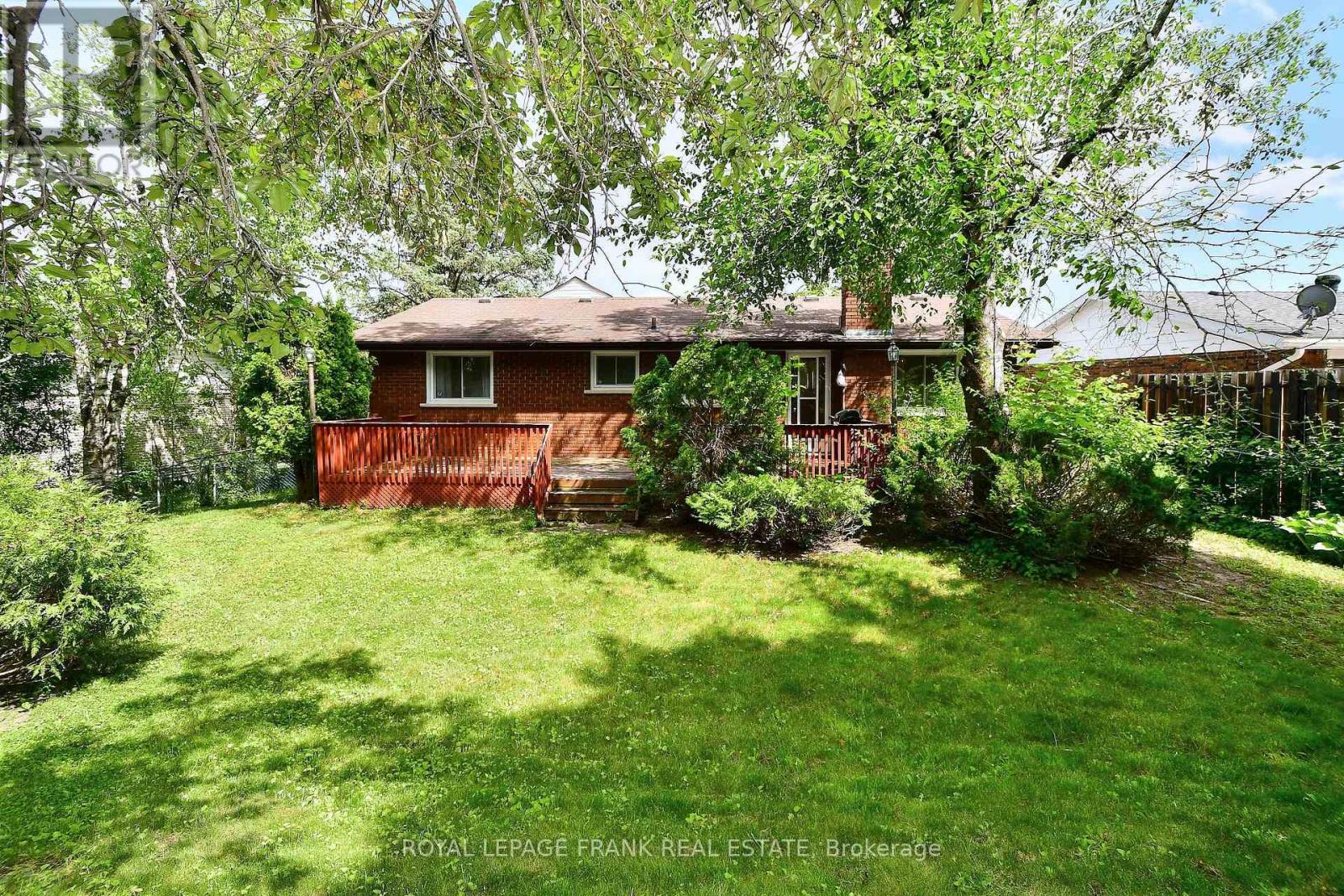 1538 Cherryhill Road, Peterborough West (Central), Ontario  K9K 1A8 - Photo 27 - X12226450