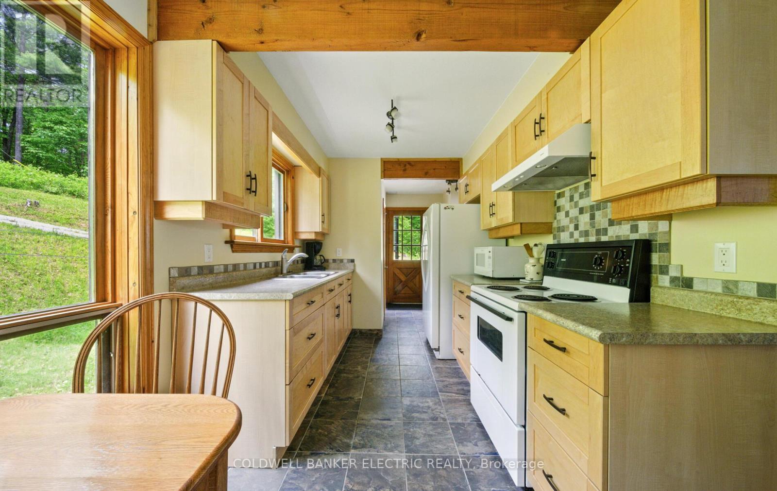 199 Fire Route 87, Havelock-Belmont-Methuen, Ontario  K0L 1A0 - Photo 25 - X12226637