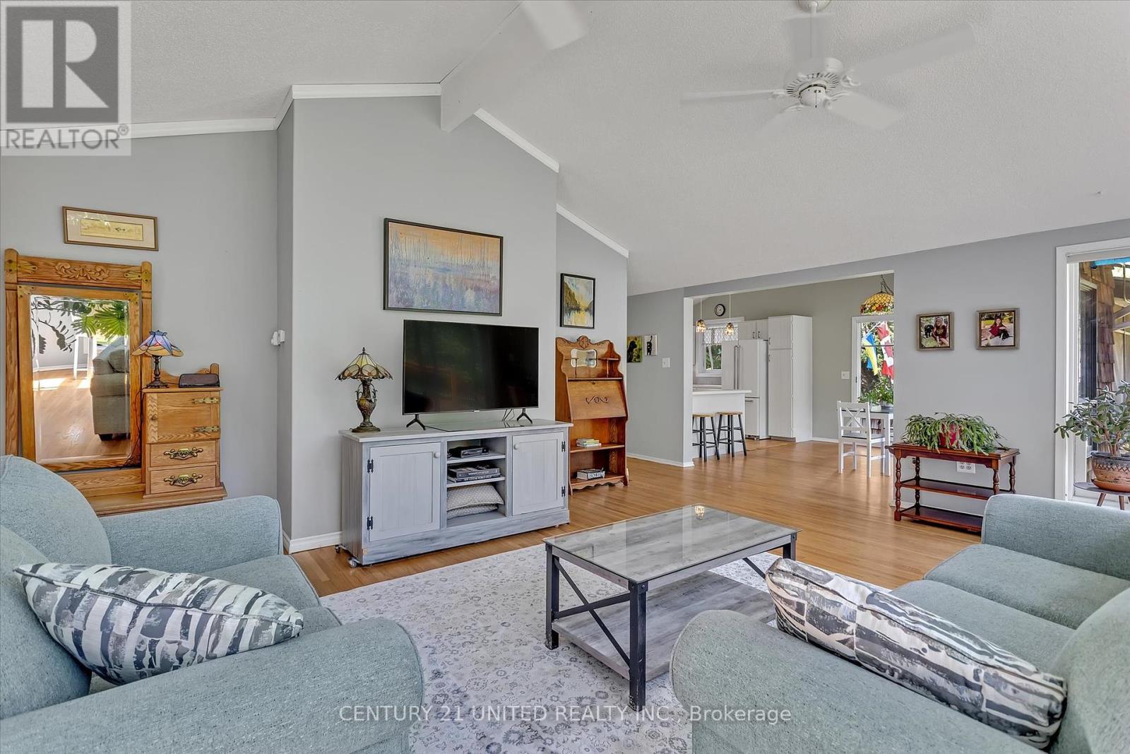 723 Ford Crescent, Cavan Monaghan (Cavan Twp), Ontario  L0A 1C0 - Photo 18 - X12226759