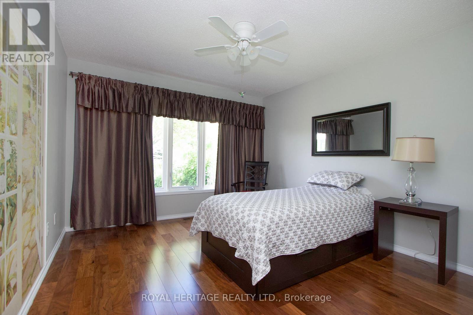 17 Fairway Drive, Clarington (Newcastle), Ontario  L1B 1B3 - Photo 17 - E12226599