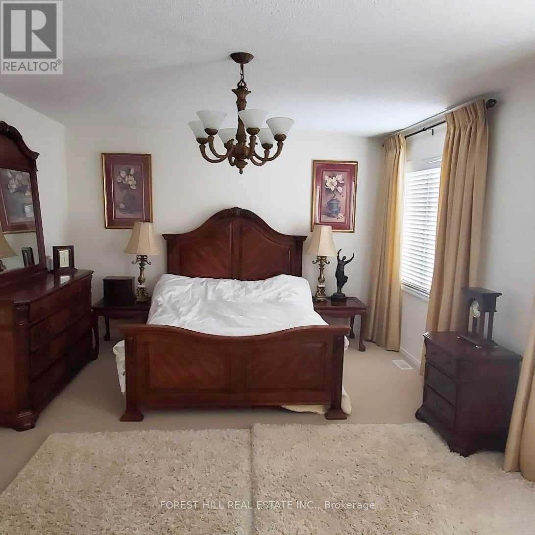 189 Milligan Street, Clarington (Newcastle), Ontario  L1B 0B3 - Photo 4 - E12226700