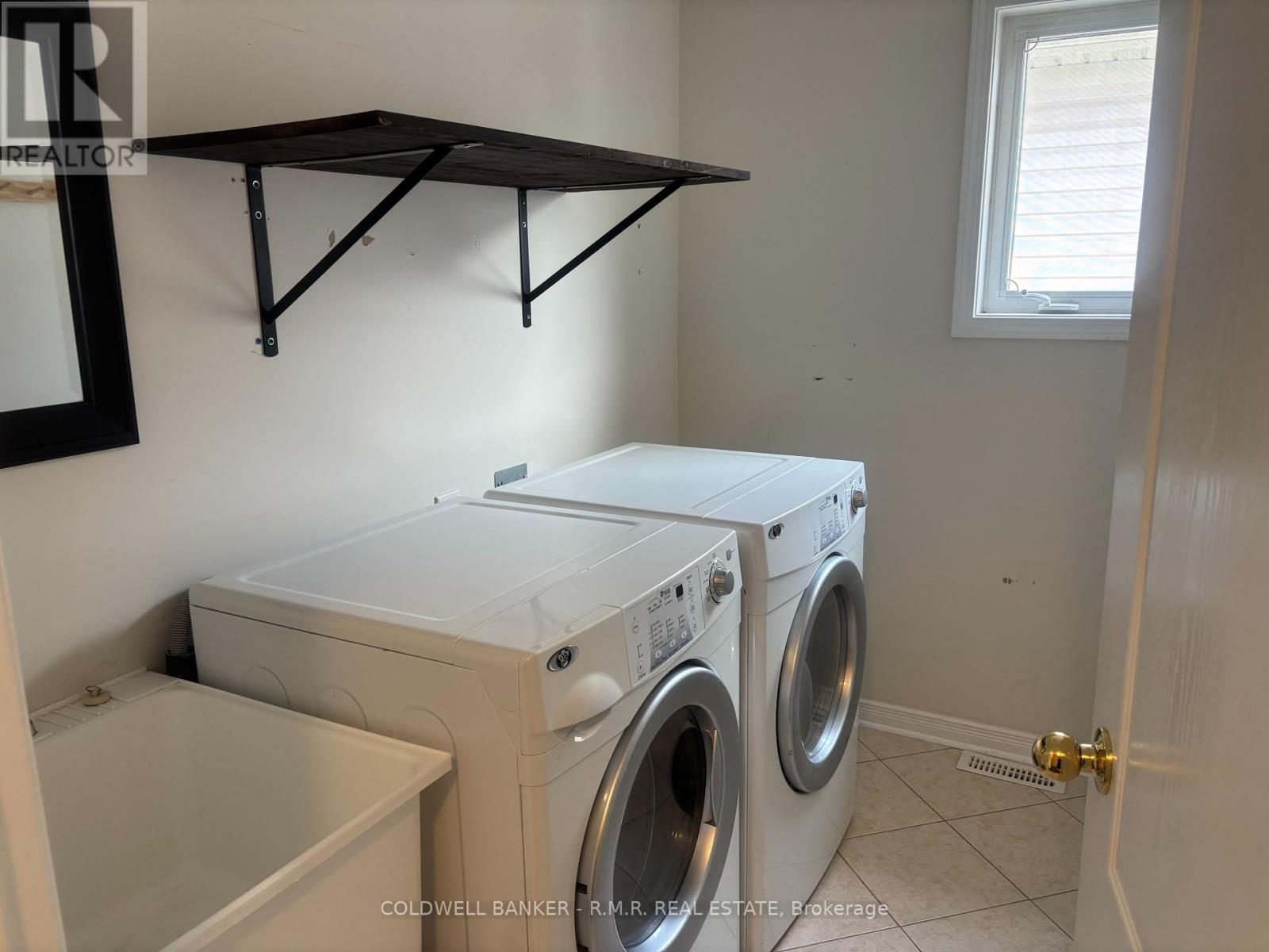 86 Cook Street, Kawartha Lakes (Lindsay), Ontario  K9V 0C7 - Photo 14 - X12226830