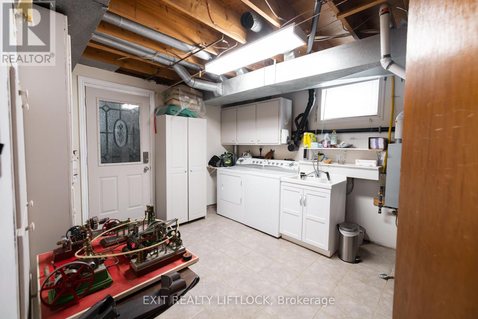 983 Deana Boulevard, Peterborough North (South), Ontario  K9K 1C8 - Photo 19 - X12226852