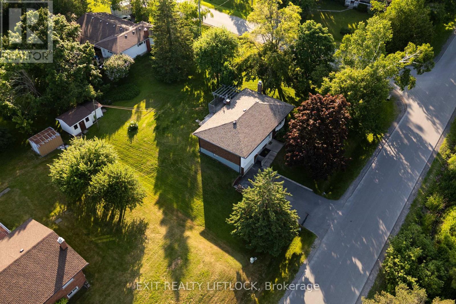 983 Deana Boulevard, Peterborough North (South), Ontario  K9K 1C8 - Photo 22 - X12226852