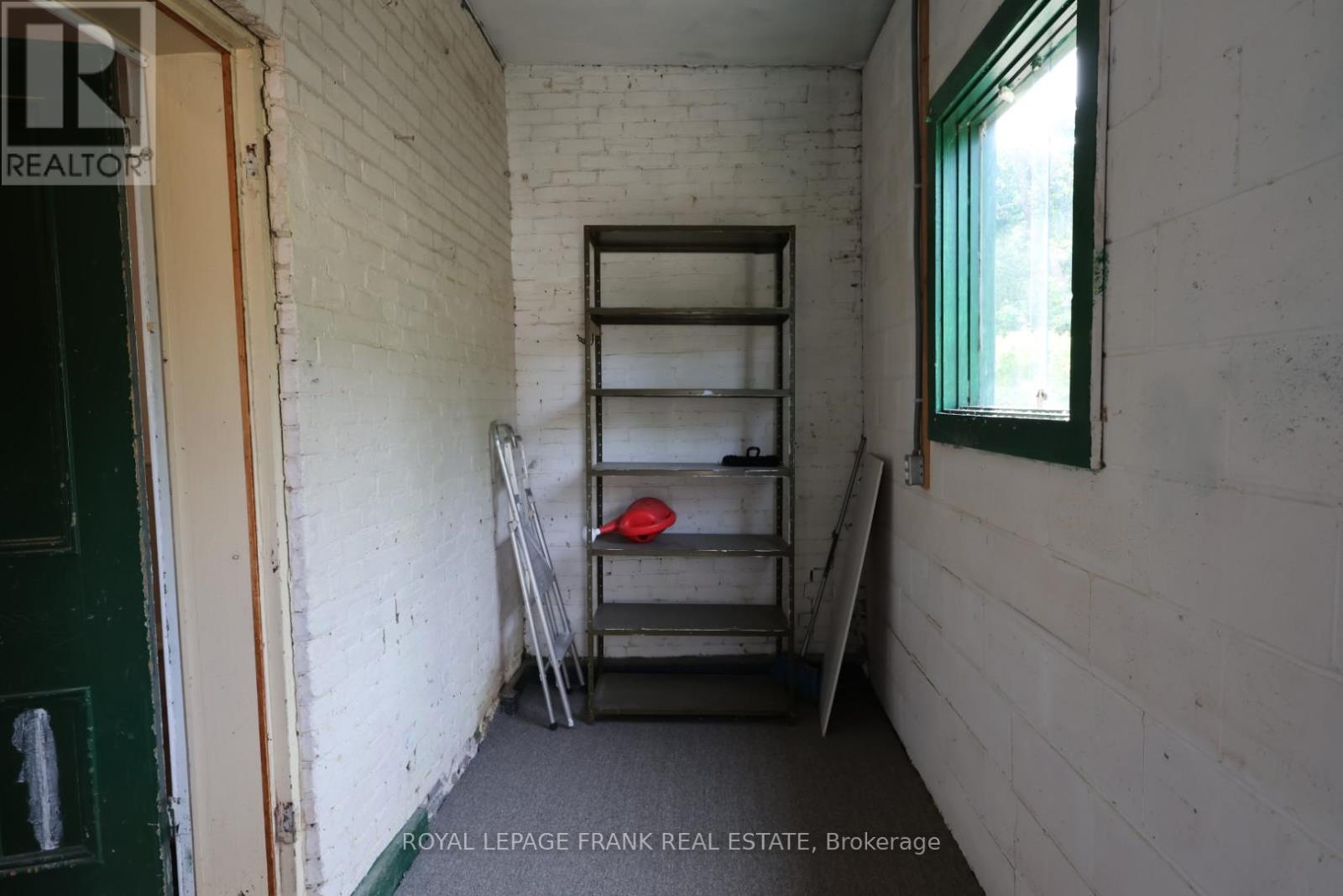 Lower - 547 Waterford Street, Peterborough Central (North), Ontario  K9H 3K5 - Photo 12 - X12227693