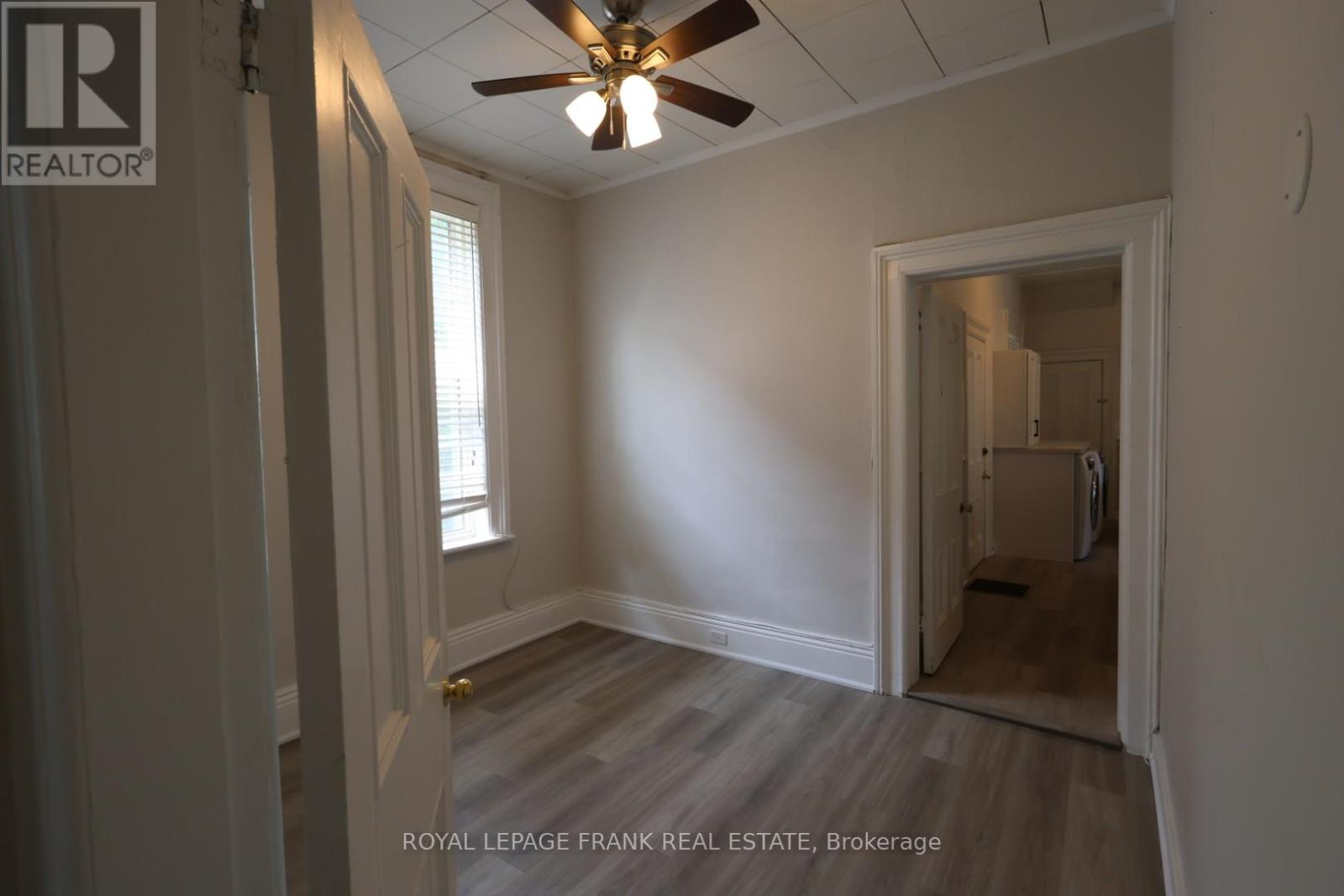 Lower - 547 Waterford Street, Peterborough Central (North), Ontario  K9H 3K5 - Photo 8 - X12227693