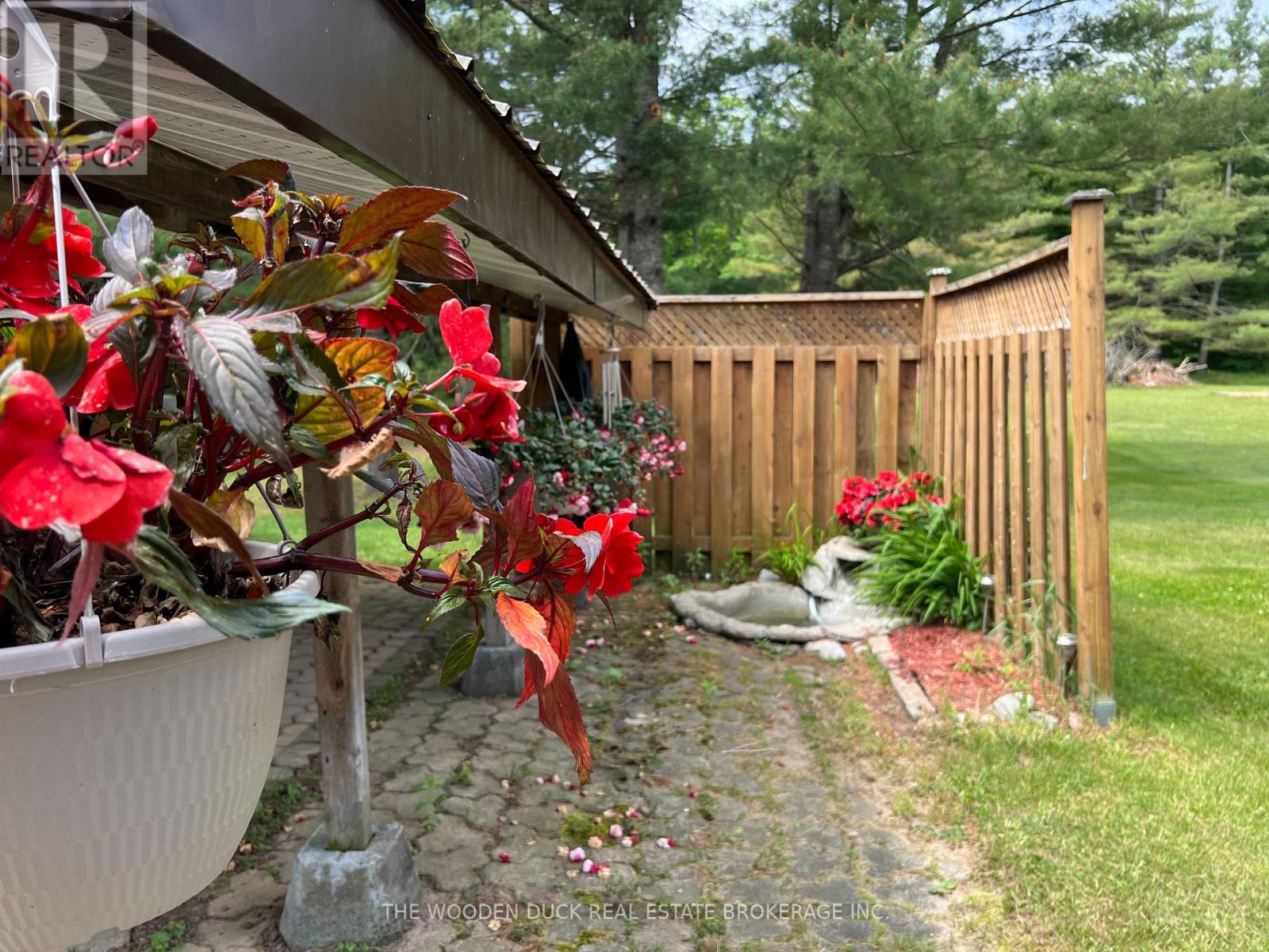 1044 County 40 Road, Douro-Dummer, Ontario  K0L 2V0 - Photo 33 - X12227793
