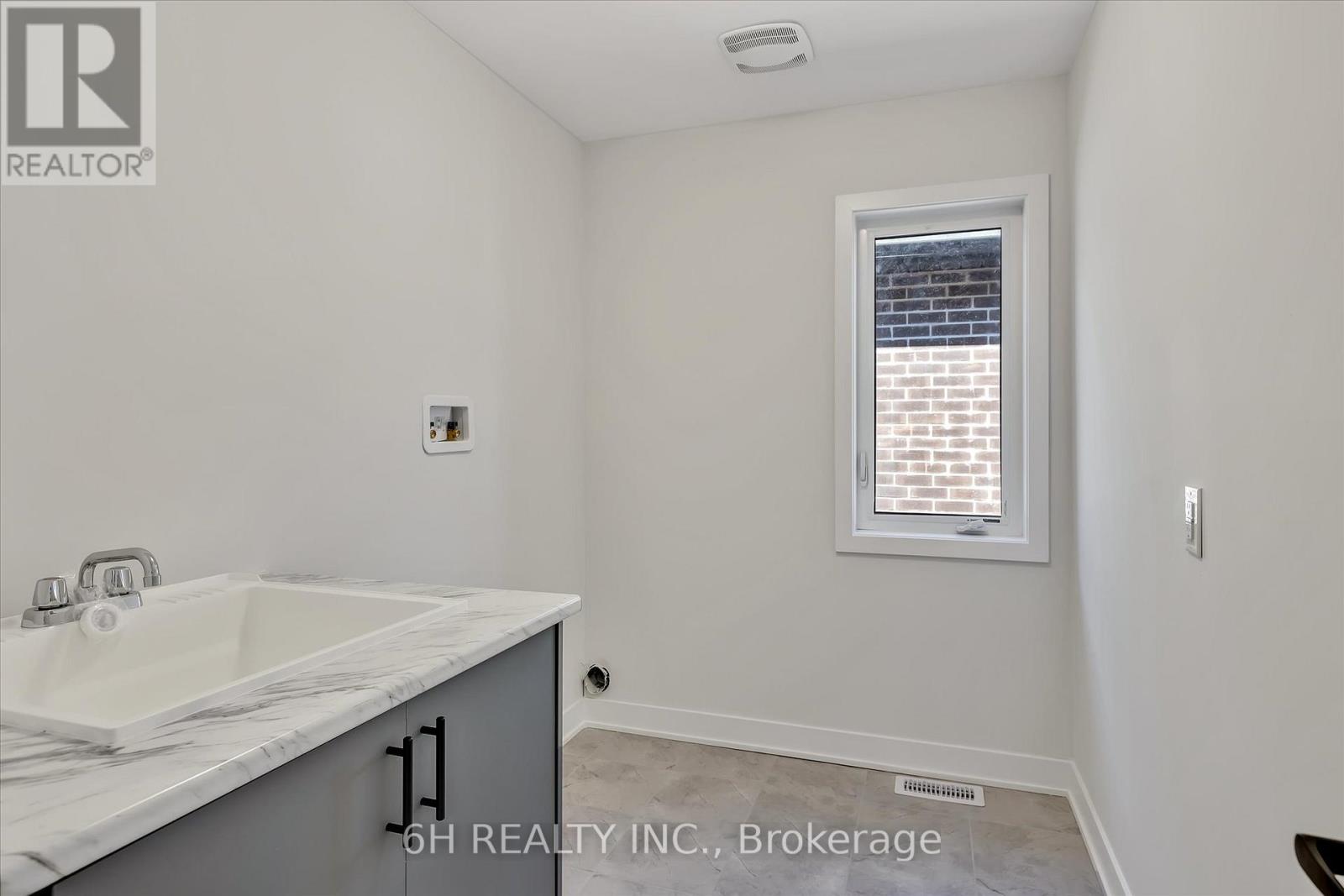 329 O'toole Crescent, Selwyn, Ontario  K9K 0J4 - Photo 40 - X12227882