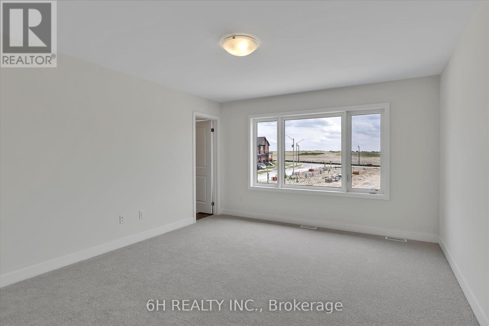 145 Pike Street, Peterborough North (North), Ontario  K9K 0J5 - Photo 32 - X12227897