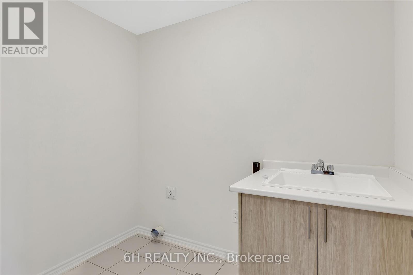 732 Carpenter Trail, Peterborough North (North), Ontario  K9K 0J3 - Photo 37 - X12227906