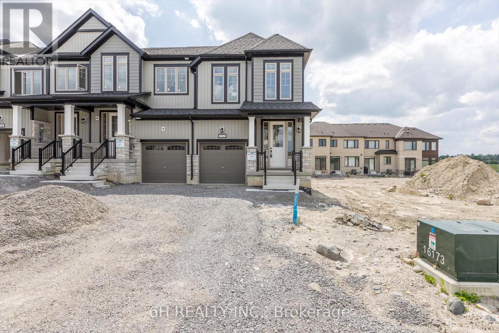 732 Carpenter Trail, Peterborough North (North), Ontario  K9K 0J3 - Photo 4 - X12227906
