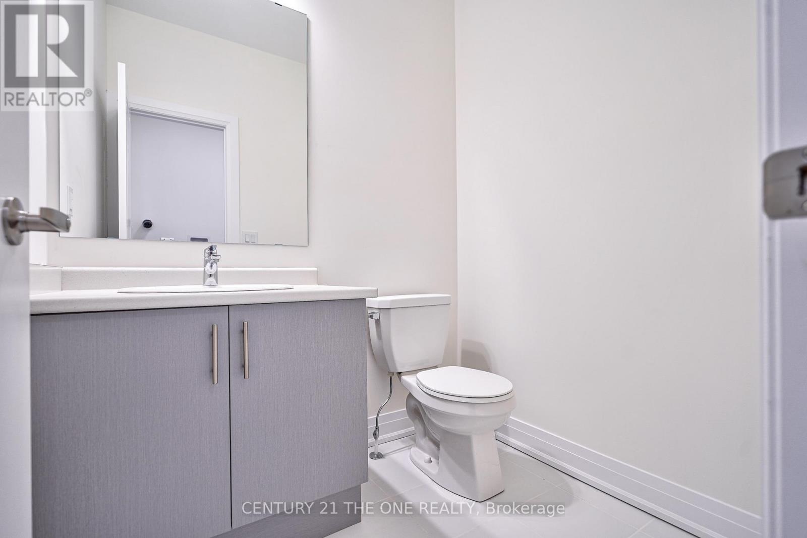 2 Wesley Brooks Street, Clarington (Newcastle), Ontario  L1B 0W4 - Photo 17 - E12228186