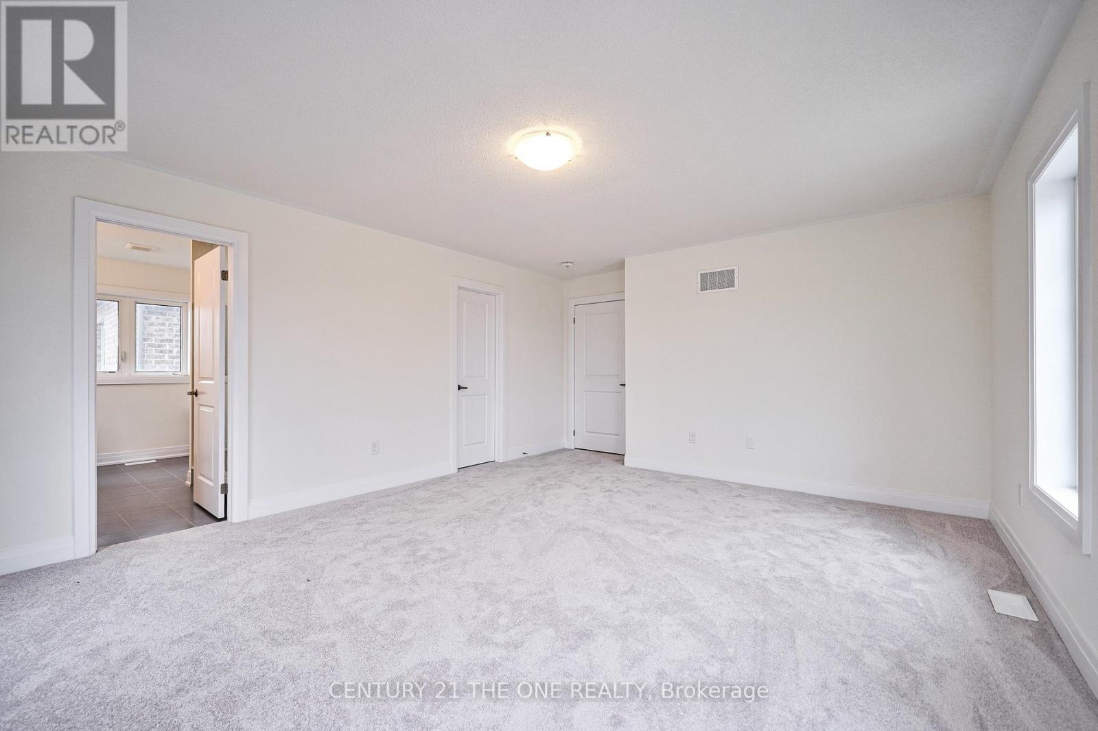 2 Wesley Brooks Street, Clarington (Newcastle), Ontario  L1B 0W4 - Photo 22 - E12228186