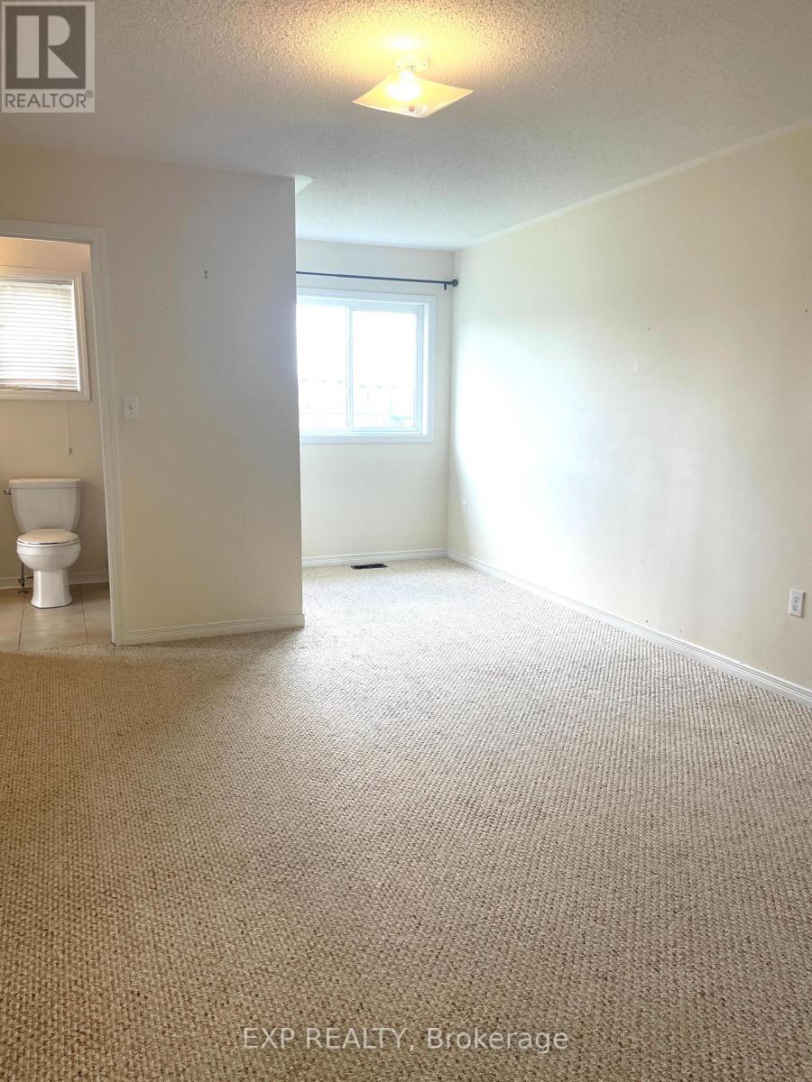 239 Cowling Heights, Peterborough West (North), Ontario  K9K 0B2 - Photo 19 - X12228274