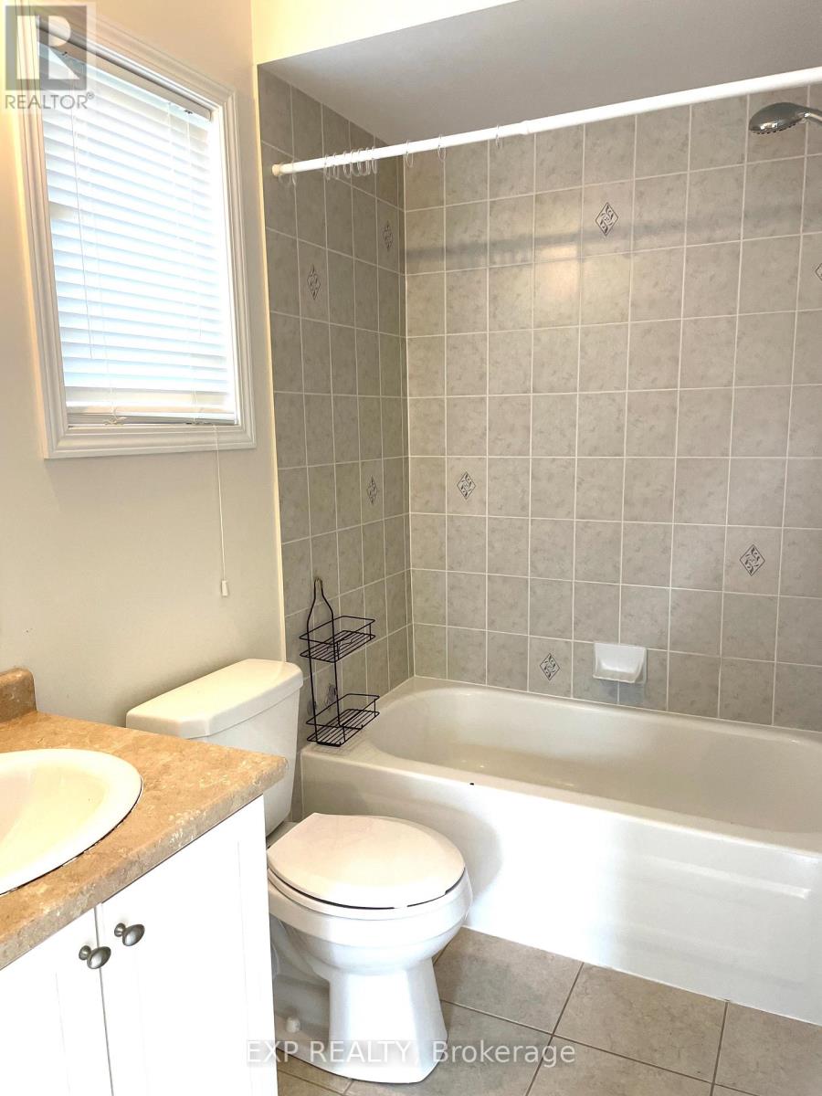 239 Cowling Heights, Peterborough West (North), Ontario  K9K 0B2 - Photo 20 - X12228274