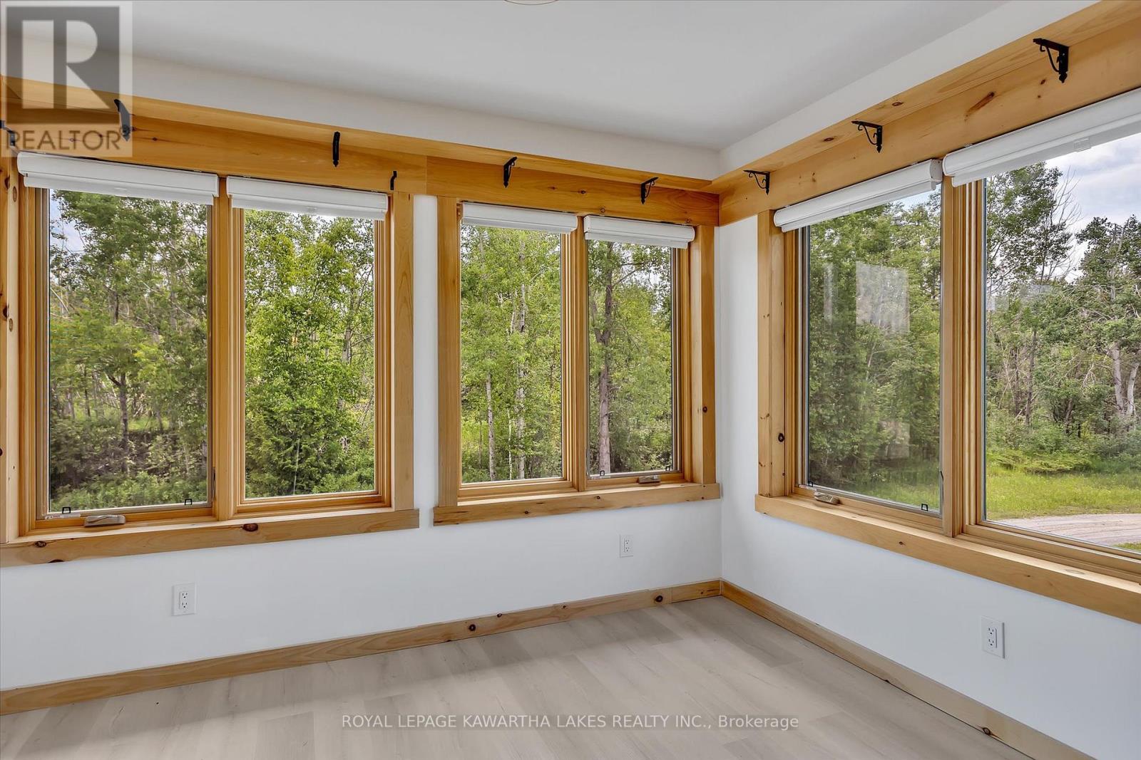 563 Heights Road, Kawartha Lakes (Ops), Ontario  K0L 2X0 - Photo 15 - X12228457
