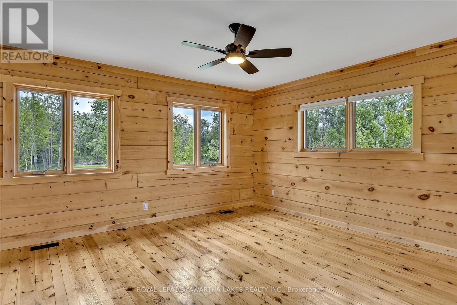 563 Heights Road, Kawartha Lakes (Ops), Ontario  K0L 2X0 - Photo 21 - X12228457