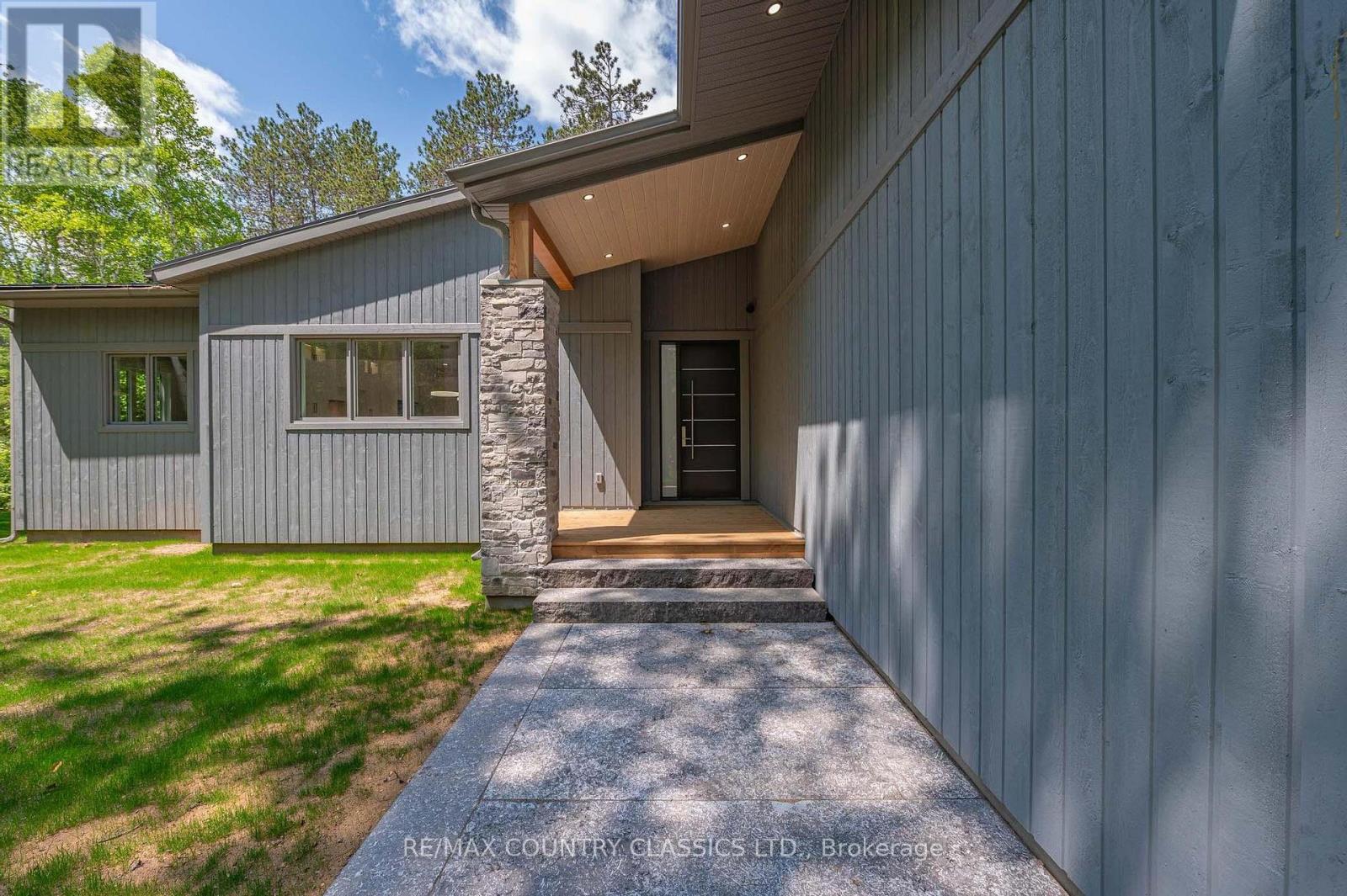 59 Ida Ho Lane, Faraday, Ontario  K0L 1C0 - Photo 7 - X12227233
