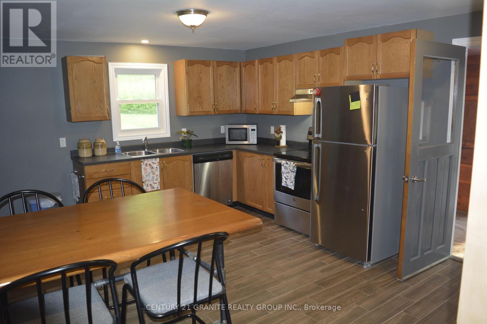 15 Battelle Road N, Bancroft (Bancroft Ward), Ontario  K0L 1C0 - Photo 8 - X12228668