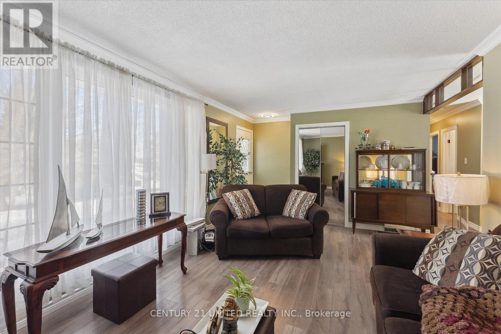 18 Cedarview Drive, Kawartha Lakes (Emily), Ontario  K0L 2W0 - Photo 8 - X12228879