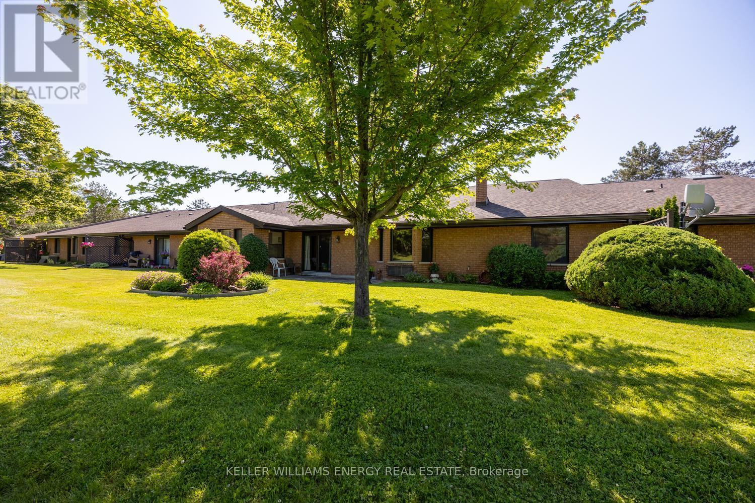 3 - 14 Paddock Wood, Peterborough East (North), Ontario  K9H 7H2 - Photo 3 - X12228888