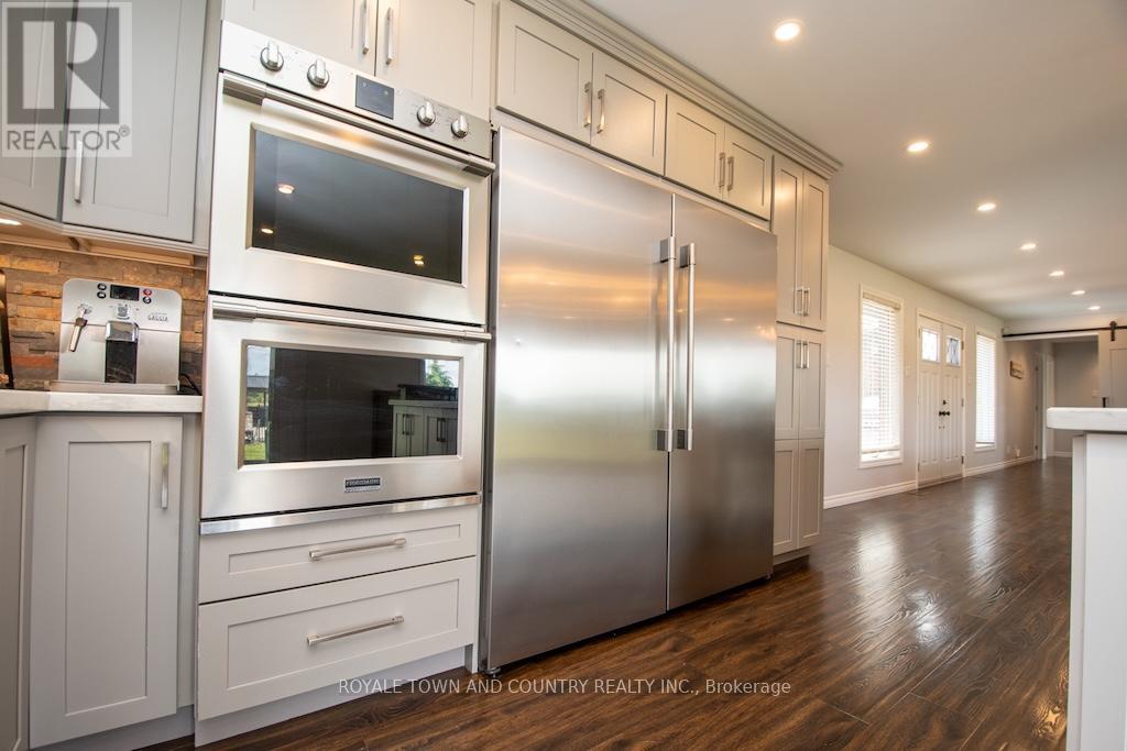 92 Hickson Road, Kawartha Lakes (Manvers), Ontario  K0L 2X0 - Photo 15 - X12228901