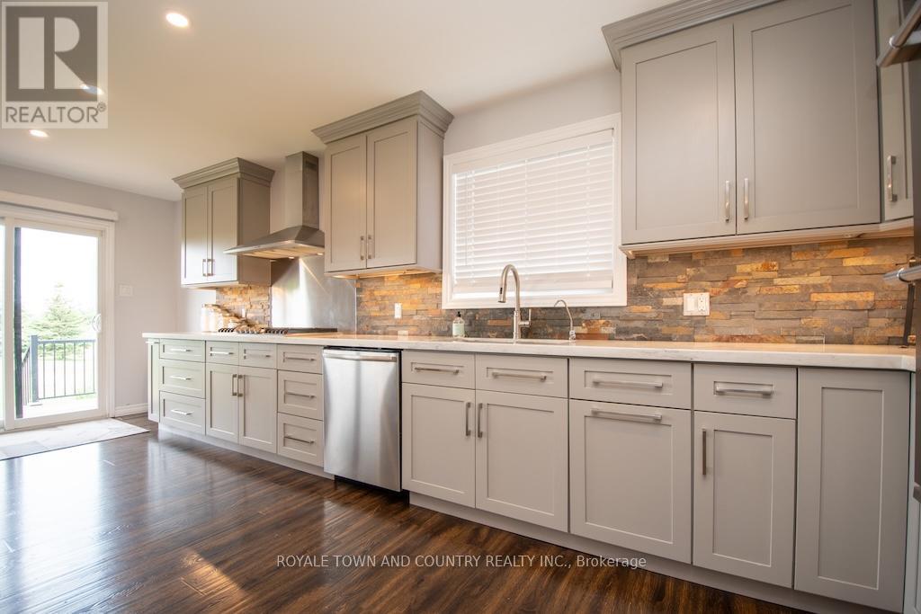 92 Hickson Road, Kawartha Lakes (Manvers), Ontario  K0L 2X0 - Photo 17 - X12228901